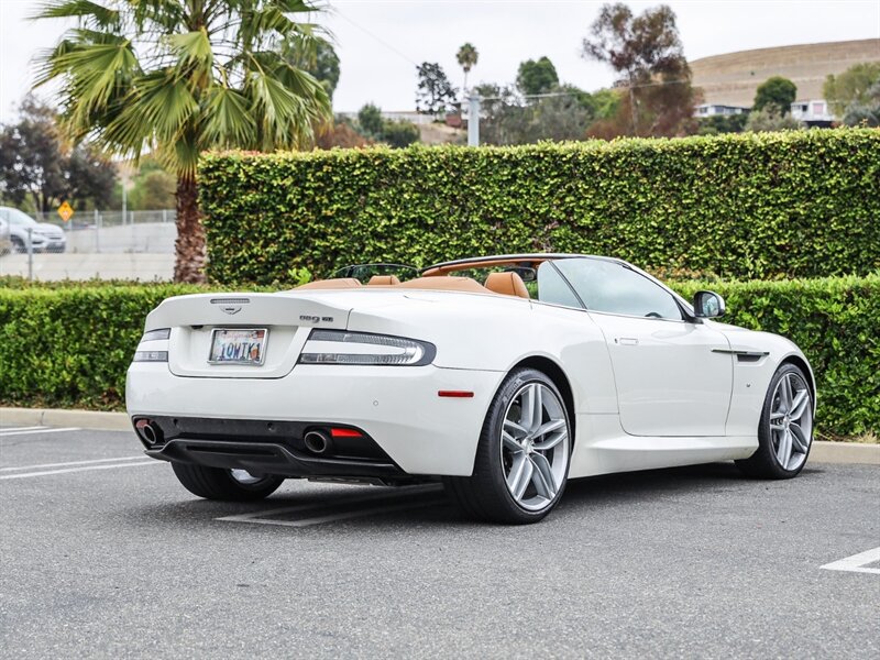 Used 2016 Aston Martin DB9 GT RWD image 5