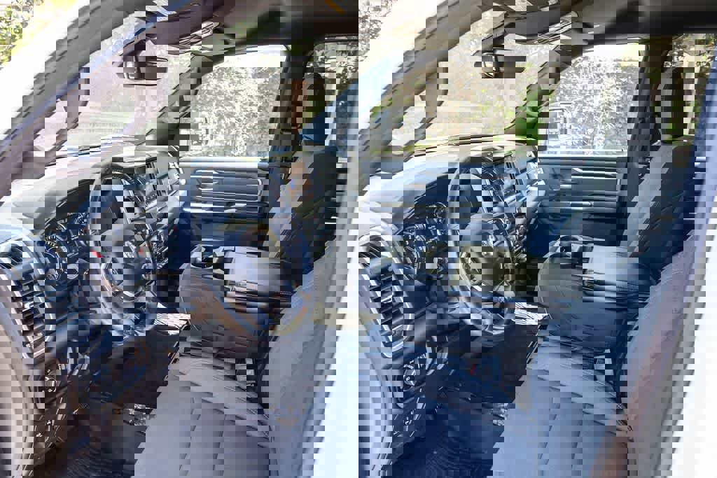 Used 2021 RAM 1500 Big Horn RWD image 17