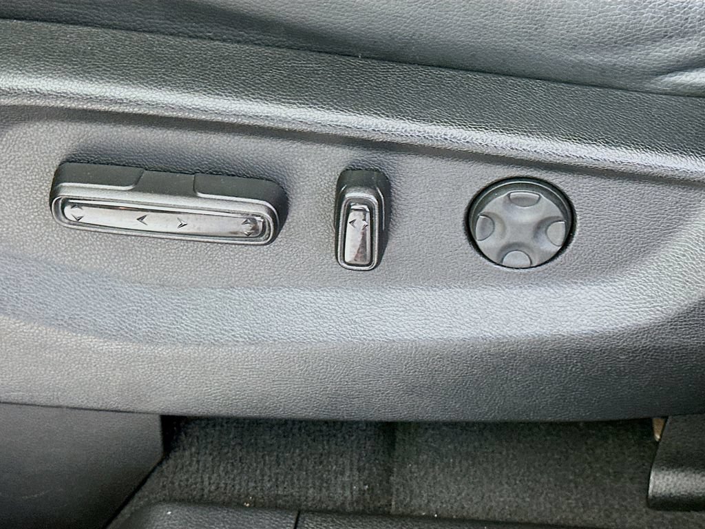 Used 2023 Honda Odyssey Touring image 23