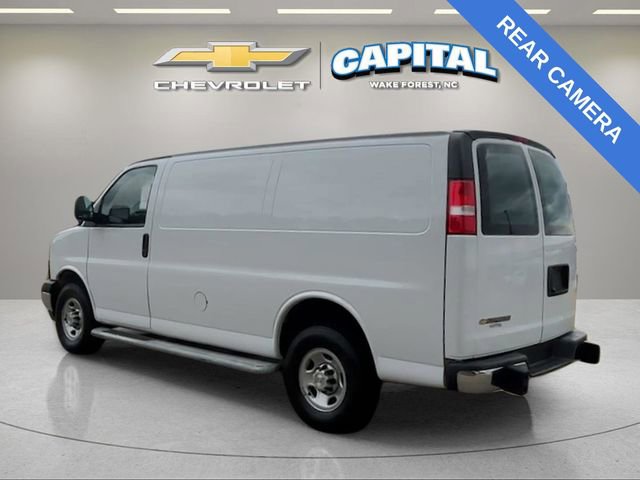 Used 2024 Chevrolet Express 2500 w/ Driver Convenience Package RWD image 3