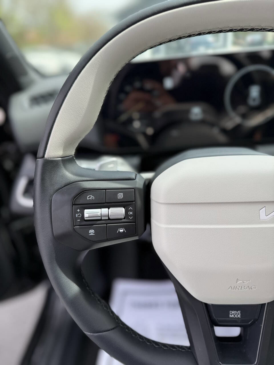 Used 2025 Kia K4 GT-Line w/ GT-Line Premium Package FWD image 17