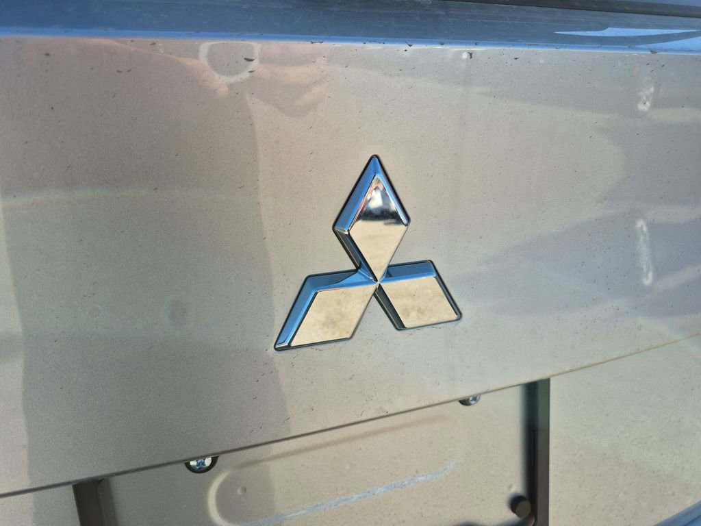 New 2026 Mitsubishi Outlander SE image 46