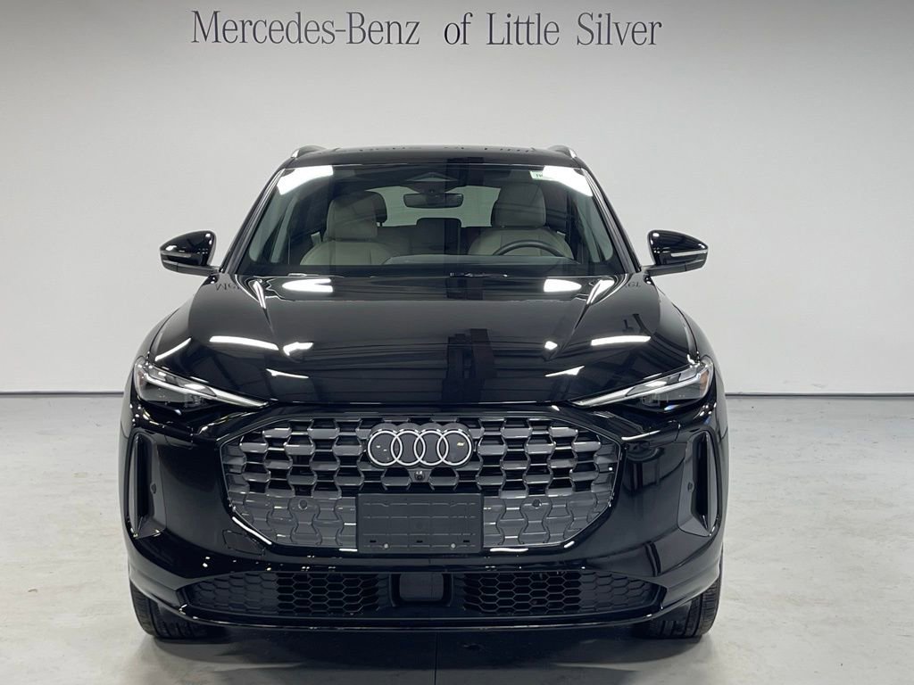 Used 2025 Audi Q5 Premium image 9
