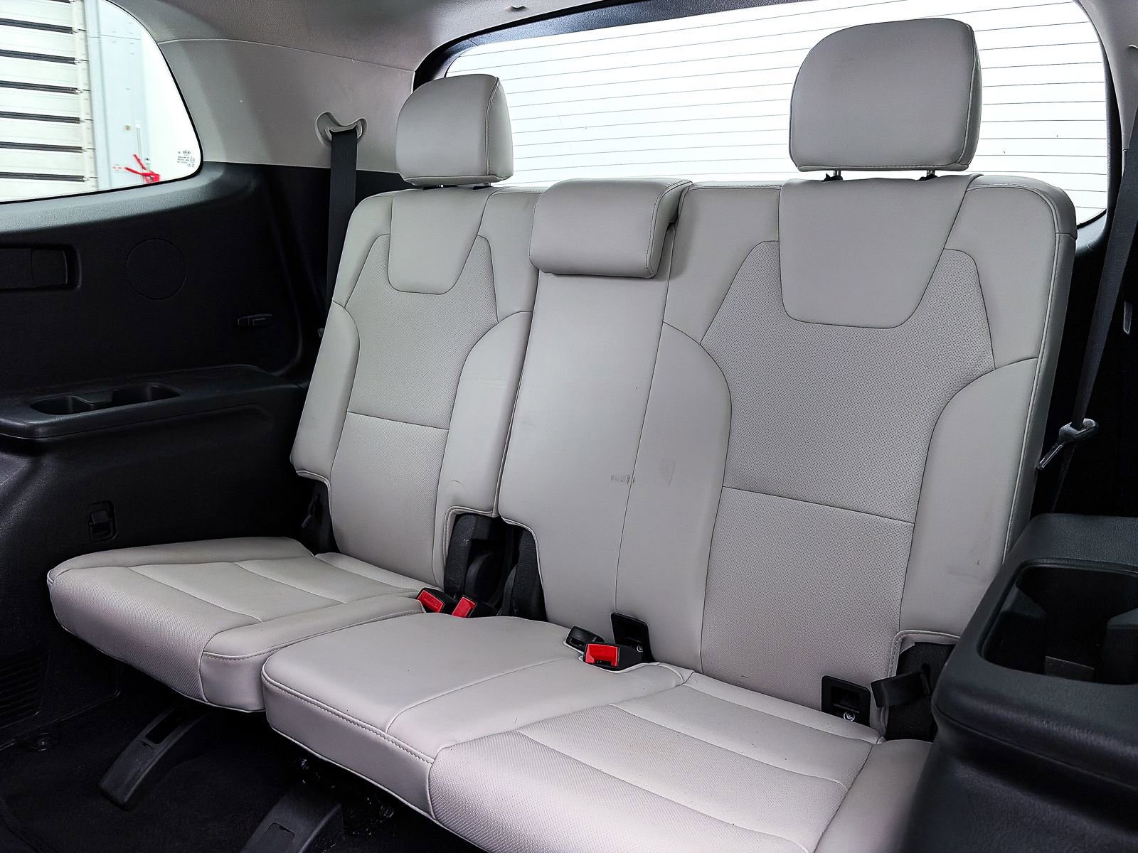 Used 2020 Kia Telluride EX FWD image 36