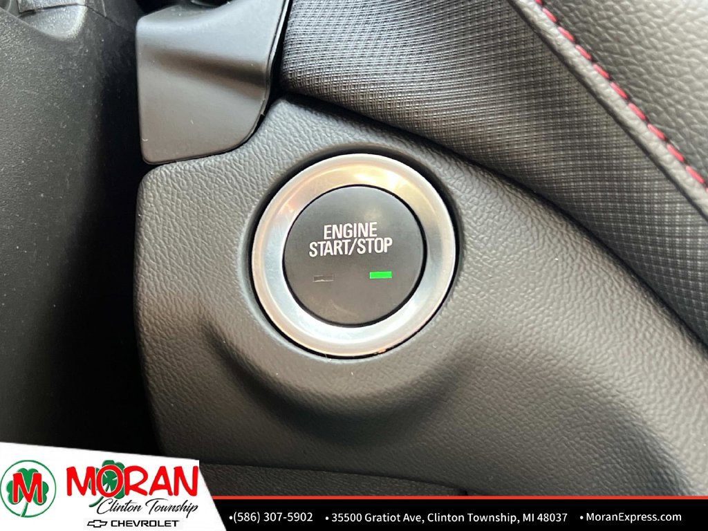 Used 2023 Chevrolet Equinox RS FWD image 24