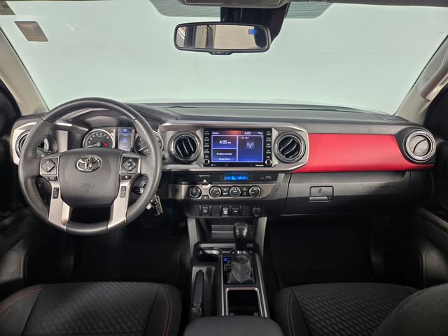 Used 2022 Toyota Tacoma SR5 AWD/4WD image 25