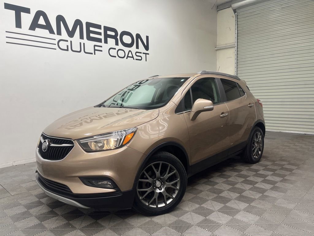 Used 2019 Buick Encore Sport Touring FWD image 2