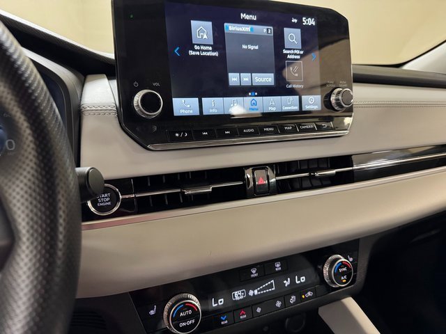 Used 2022 Mitsubishi Outlander SEL image 13