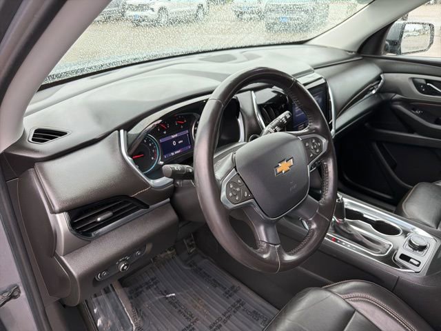 Used 2020 Chevrolet Traverse LT w/ Driver Confidence II Package AWD/4WD image 10