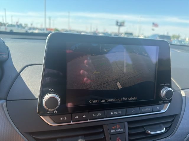 Used 2025 Nissan Altima 2.5 SR FWD image 23