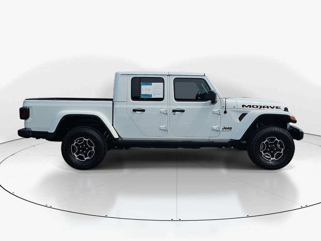 Used 2023 Jeep Gladiator Mojave w/ Cold Weather Group AWD/4WD image 5