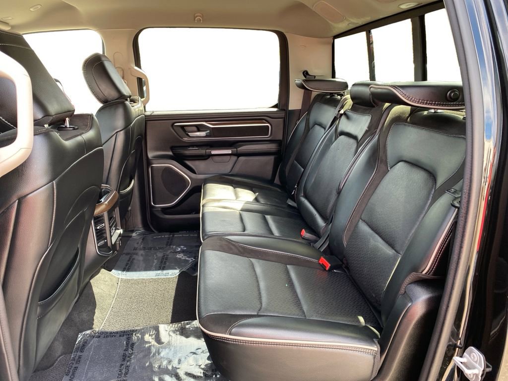 Used 2022 RAM 1500 Laramie AWD/4WD image 16