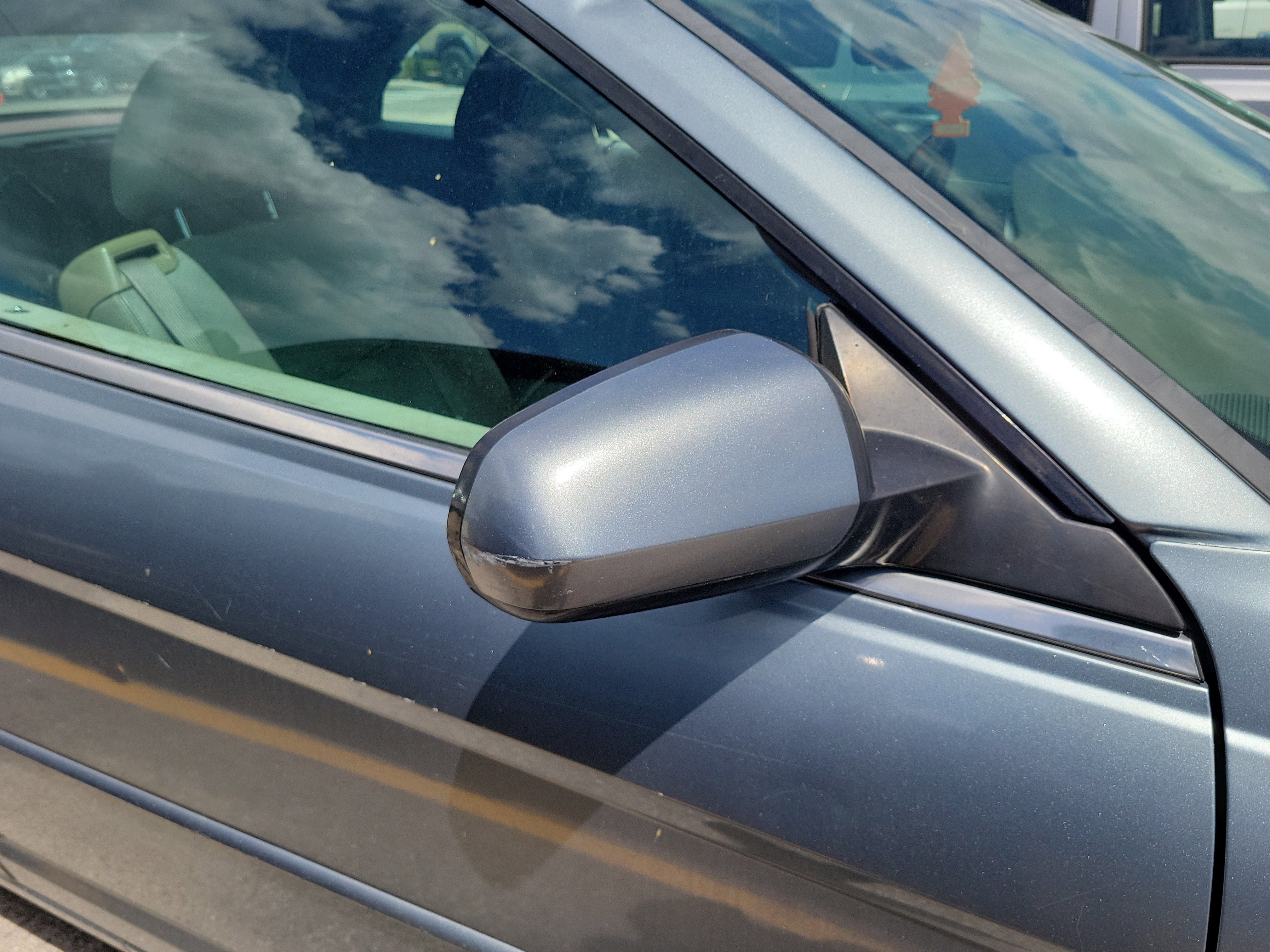 Used 2008 Chrysler Sebring Limited image 9