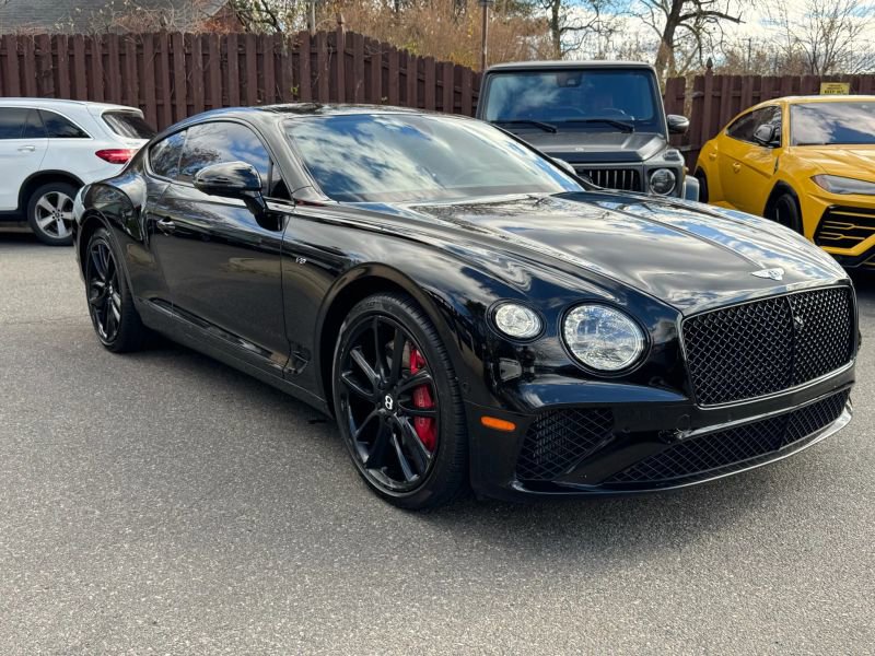 Used 2022 Bentley Continental GT image 3