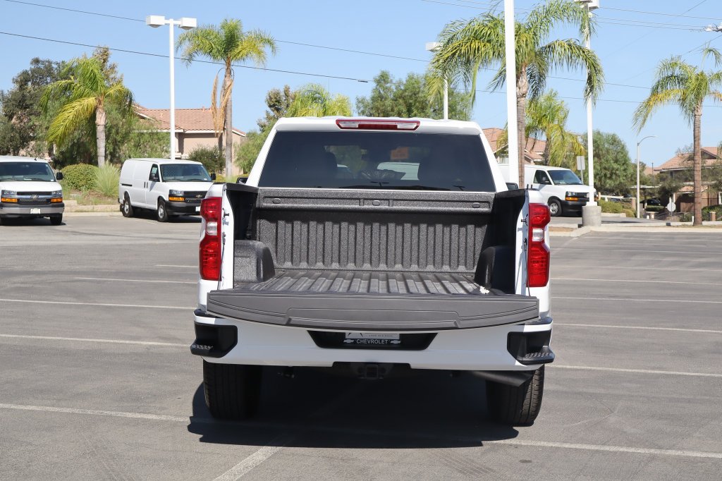 New 2026 Chevrolet Silverado 1500 Custom RWD image 32