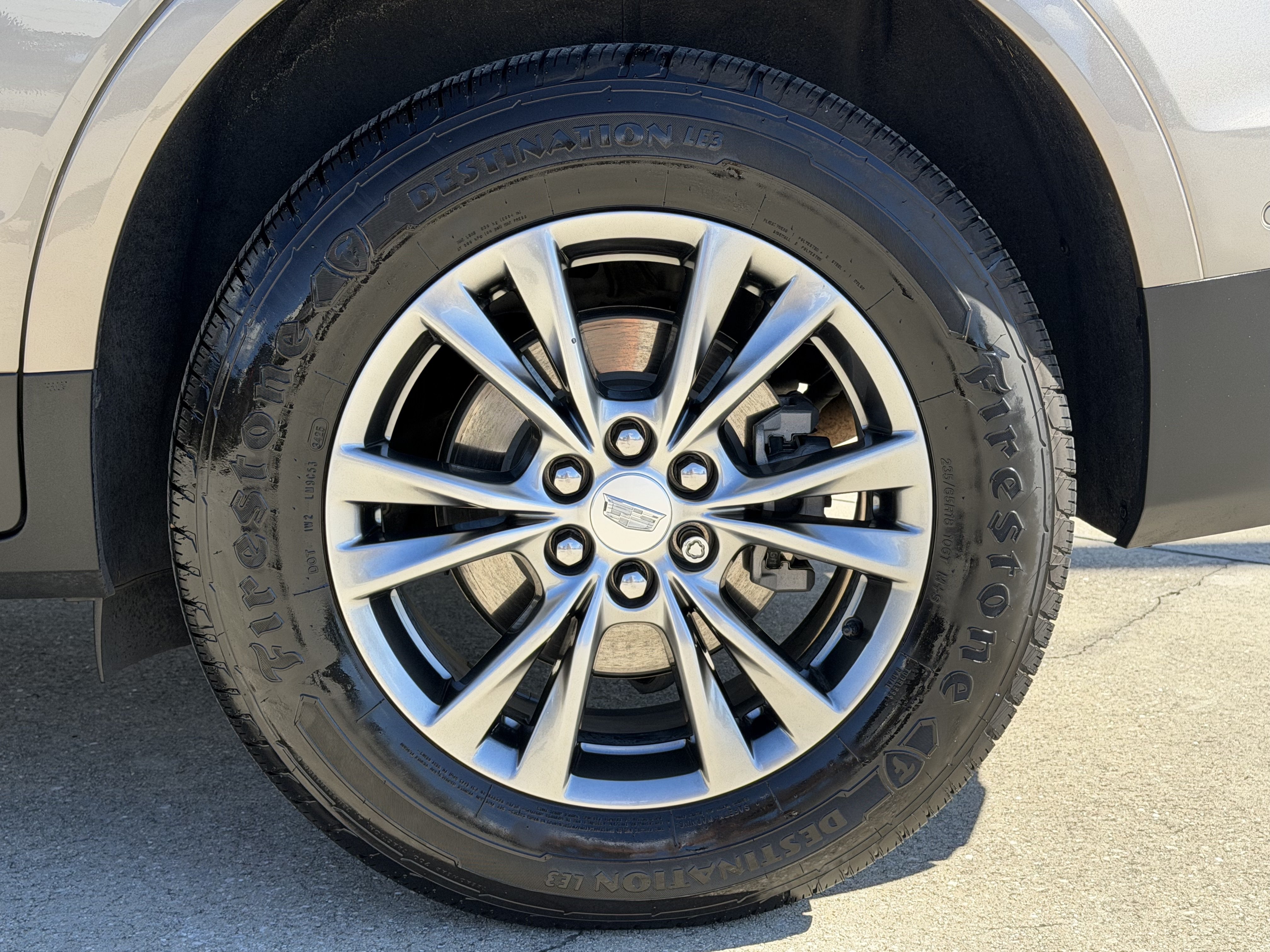 Certified 2023 Cadillac XT5 Premium Luxury w/ Technology Package AWD/4WD image 34