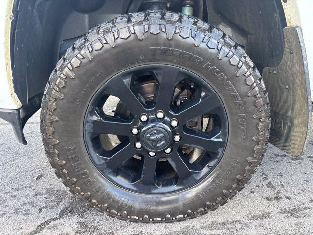 Used 2019 RAM 2500 Laramie AWD/4WD image 2