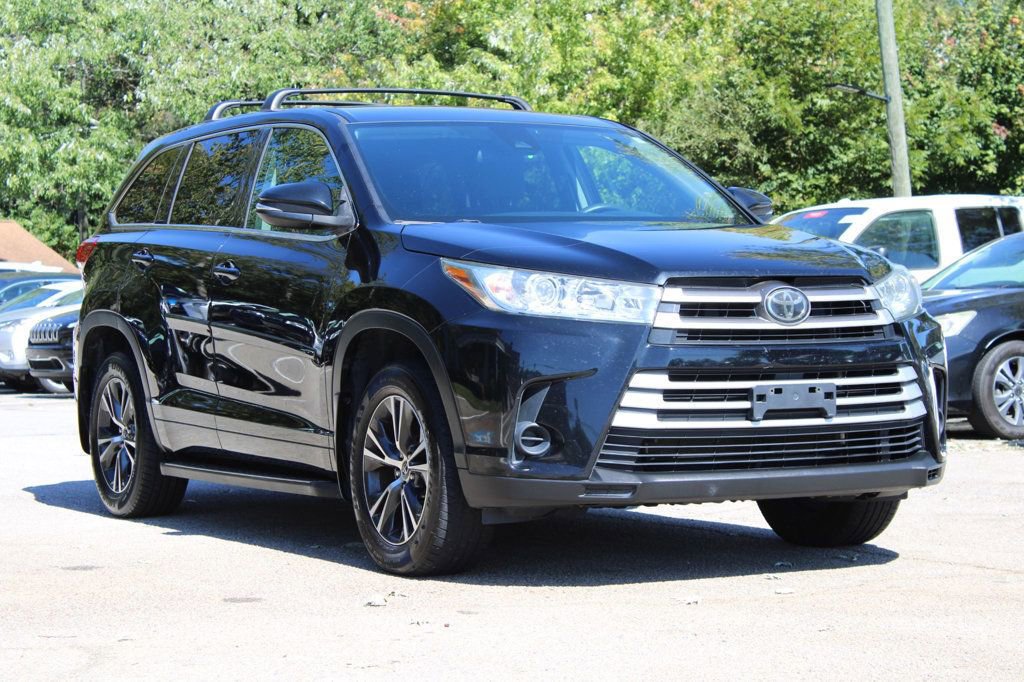 Used 2018 Toyota Highlander LE