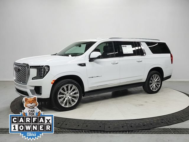 Used 2023 GMC Yukon XL Denali AWD/4WD image 3