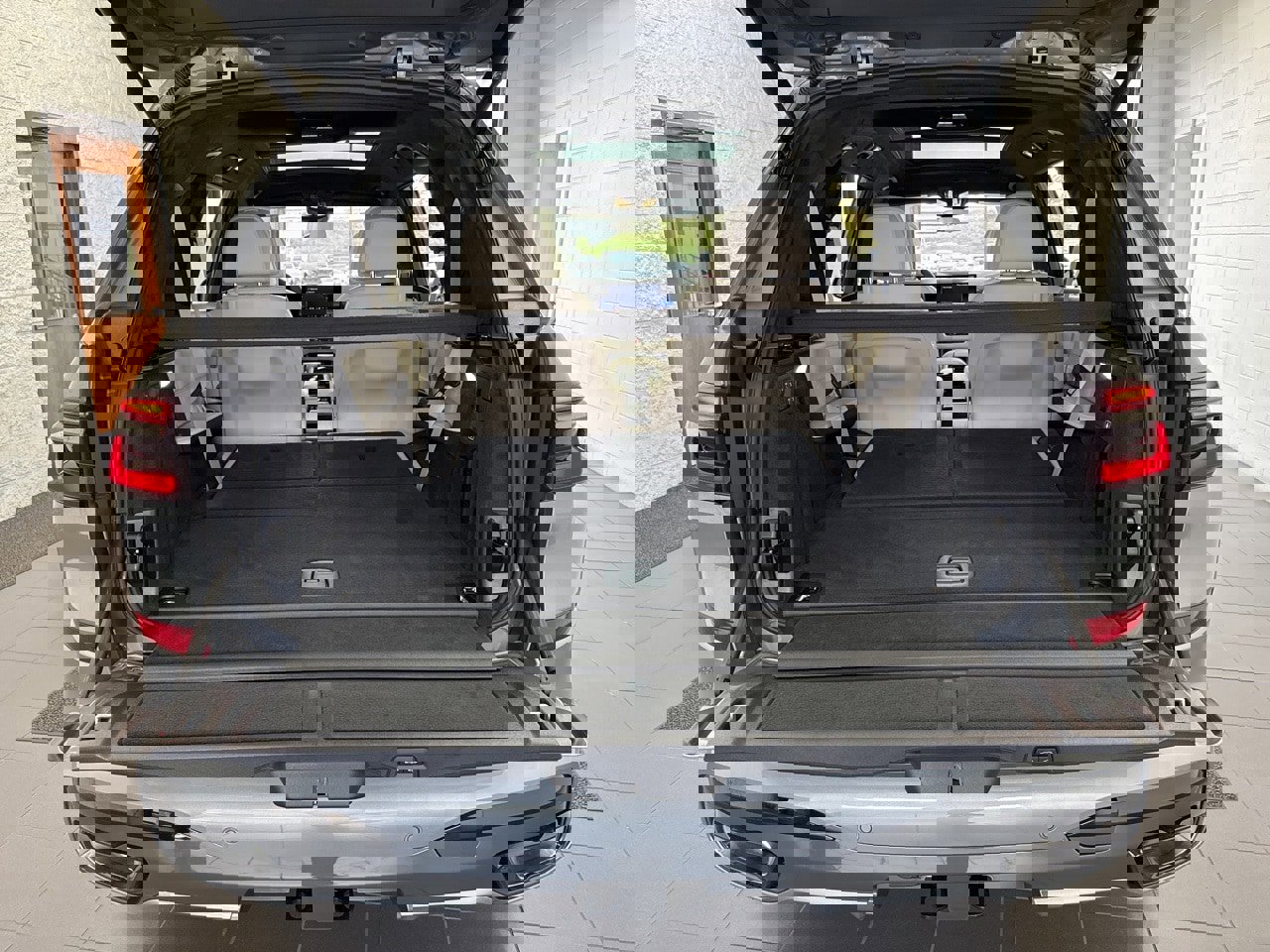 New 2026 BMW X7 xDrive40i w/ M Sport Package image 9