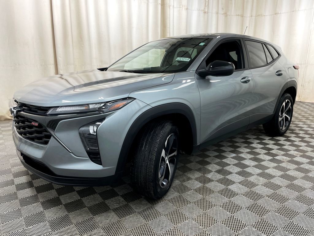 Used 2024 Chevrolet Trax RS w/ Driver Confidence Package image 10