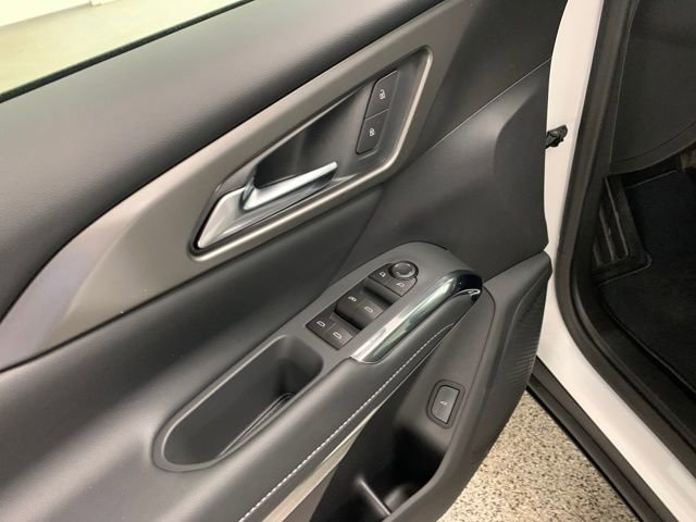 New 2026 Chevrolet Traverse LT w/ Midnight/Sport Edition image 11