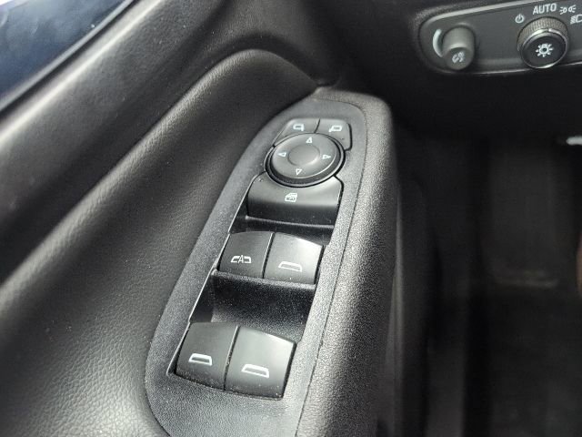 Used 2019 Chevrolet Equinox LT image 16