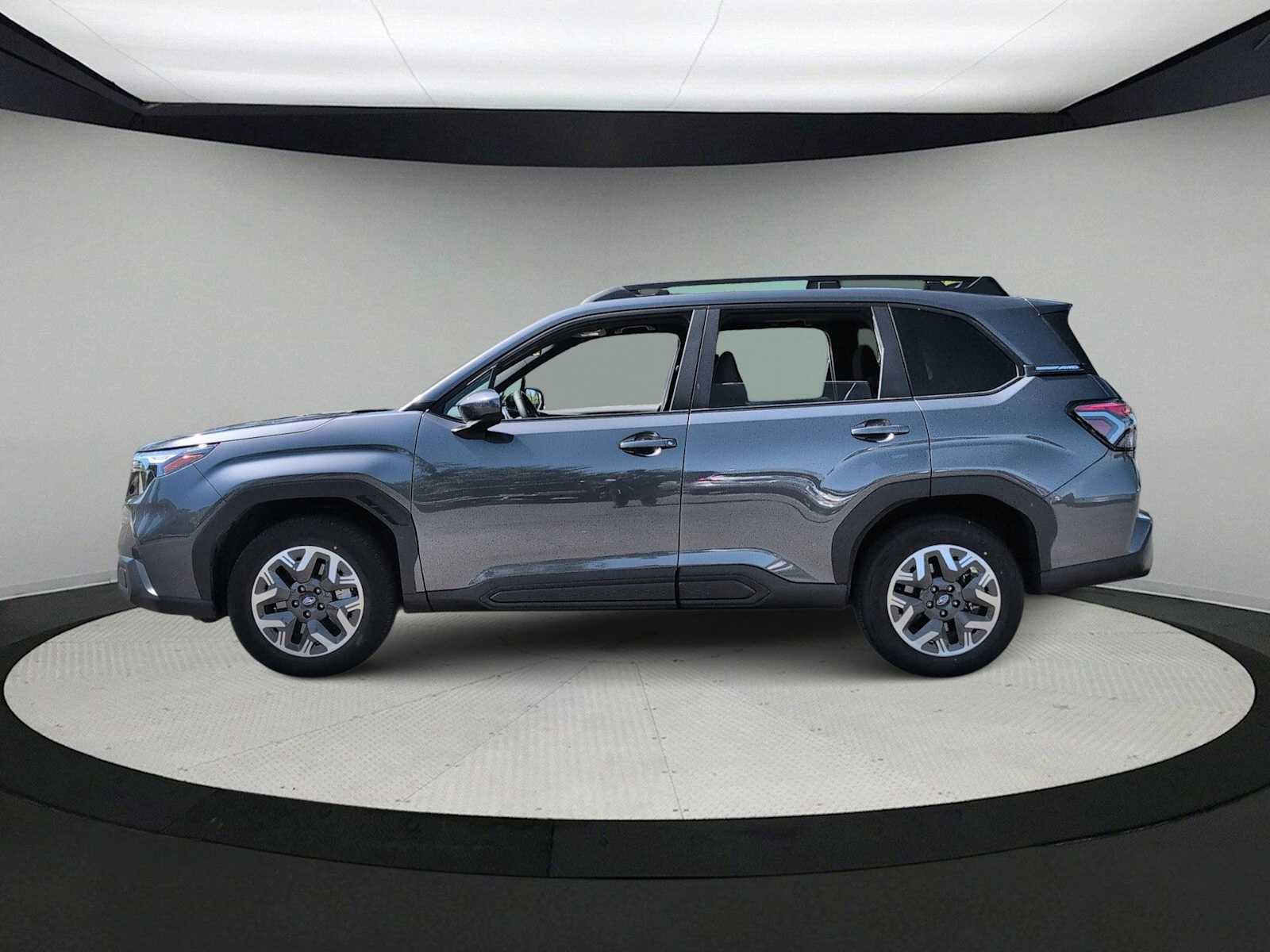 Used 2026 Subaru Forester Premium AWD/4WD image 5