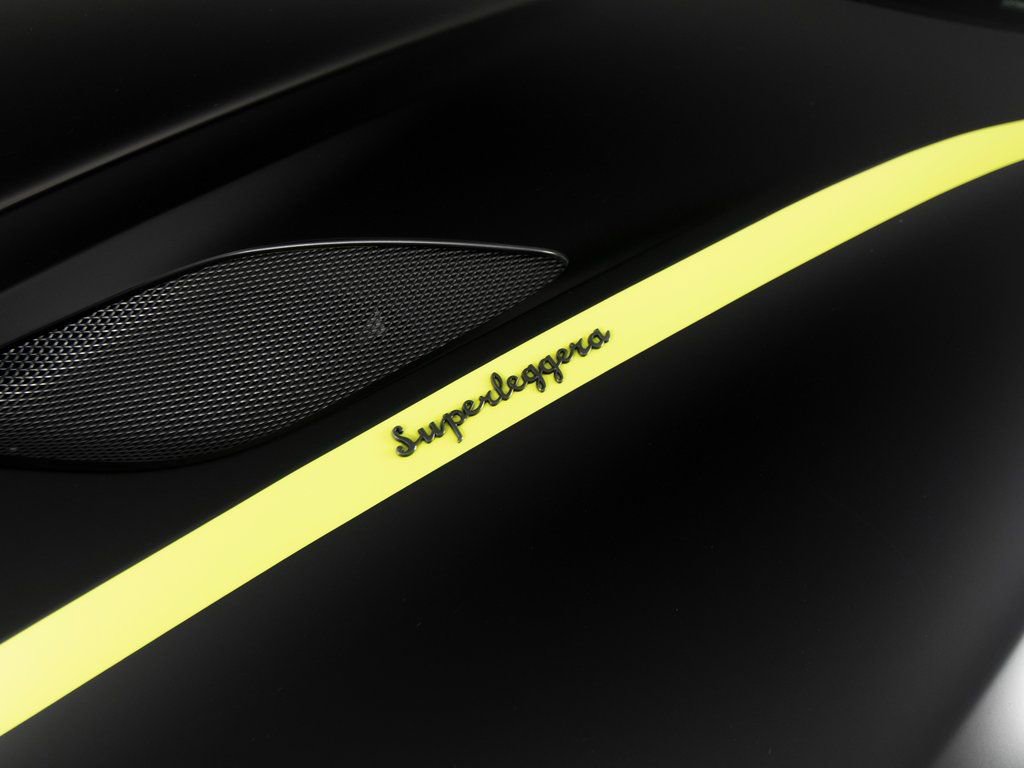 Used 2022 Aston Martin DBS Superleggera image 39