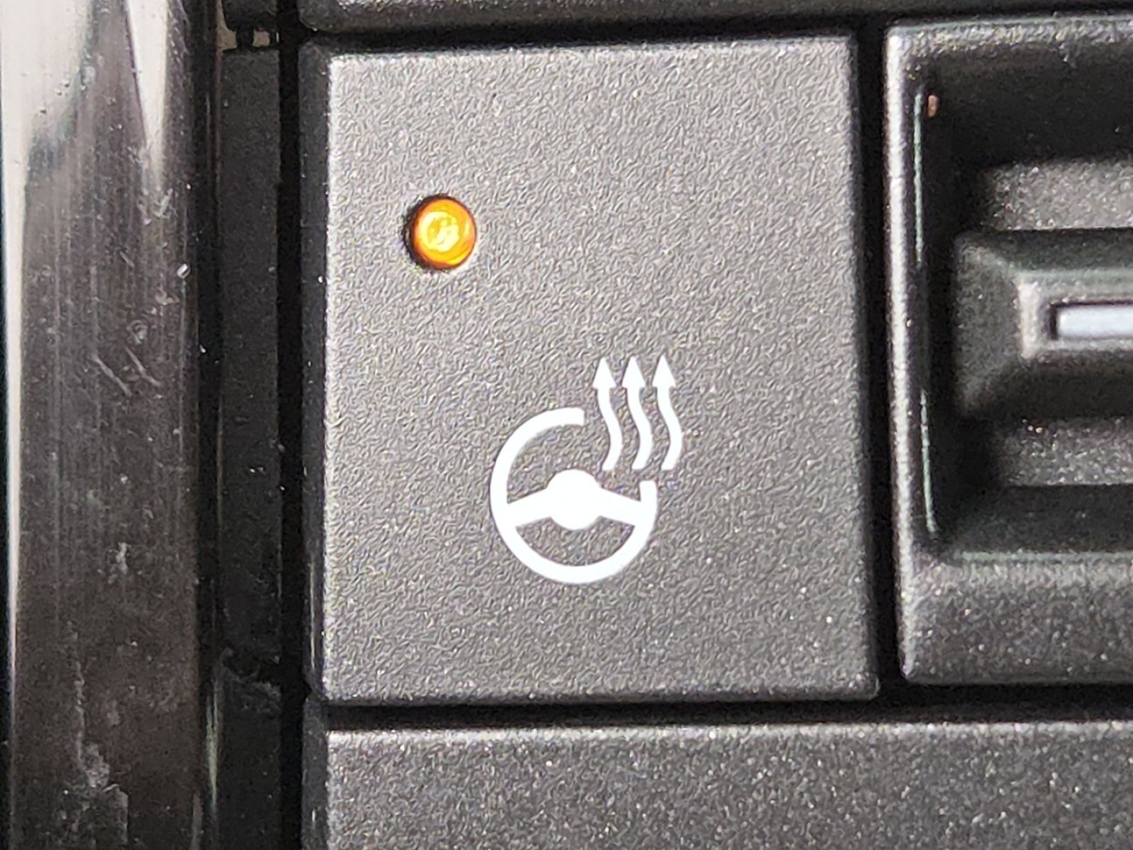 Certified 2024 Honda Ridgeline Black Edition image 8