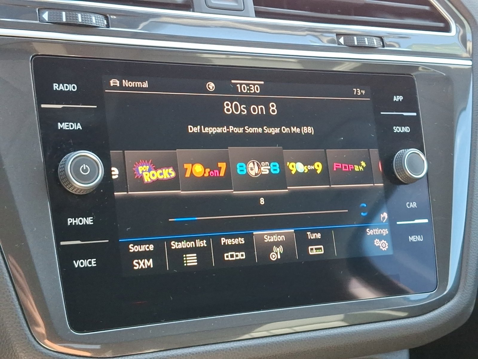 Certified 2024 Volkswagen Tiguan SE image 17