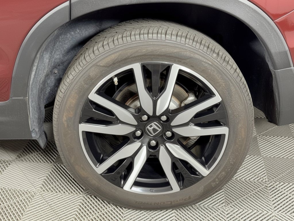 Used 2019 Honda Pilot Touring image 13