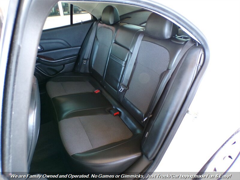 Used 2013 Chevrolet Malibu LT FWD image 20