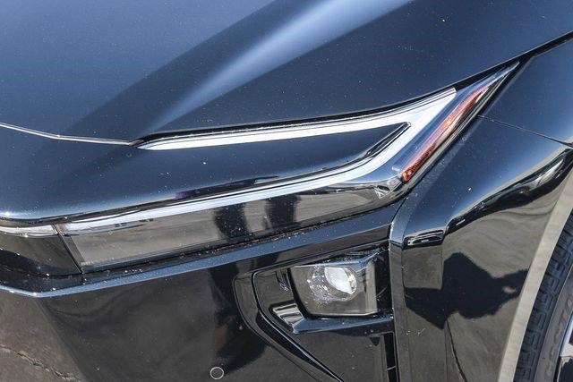 New 2026 Toyota bZ FWD image 5