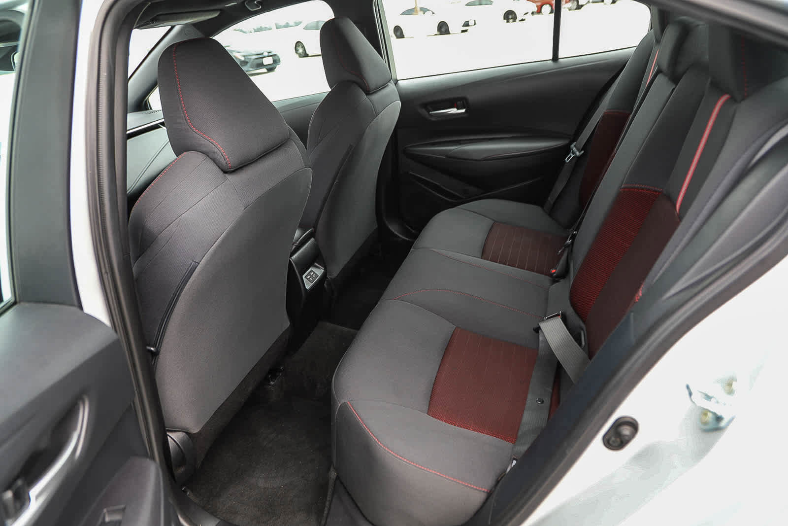 Certified 2024 Toyota Corolla SE w/ SE Premium Package image 19