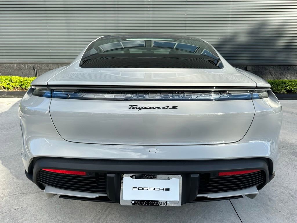 Used 2025 Porsche Taycan 4S image 12