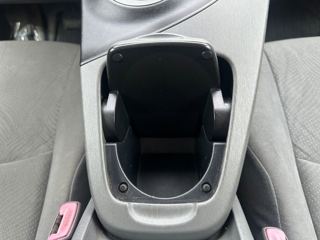 Used 2010 Toyota Prius Two FWD image 29