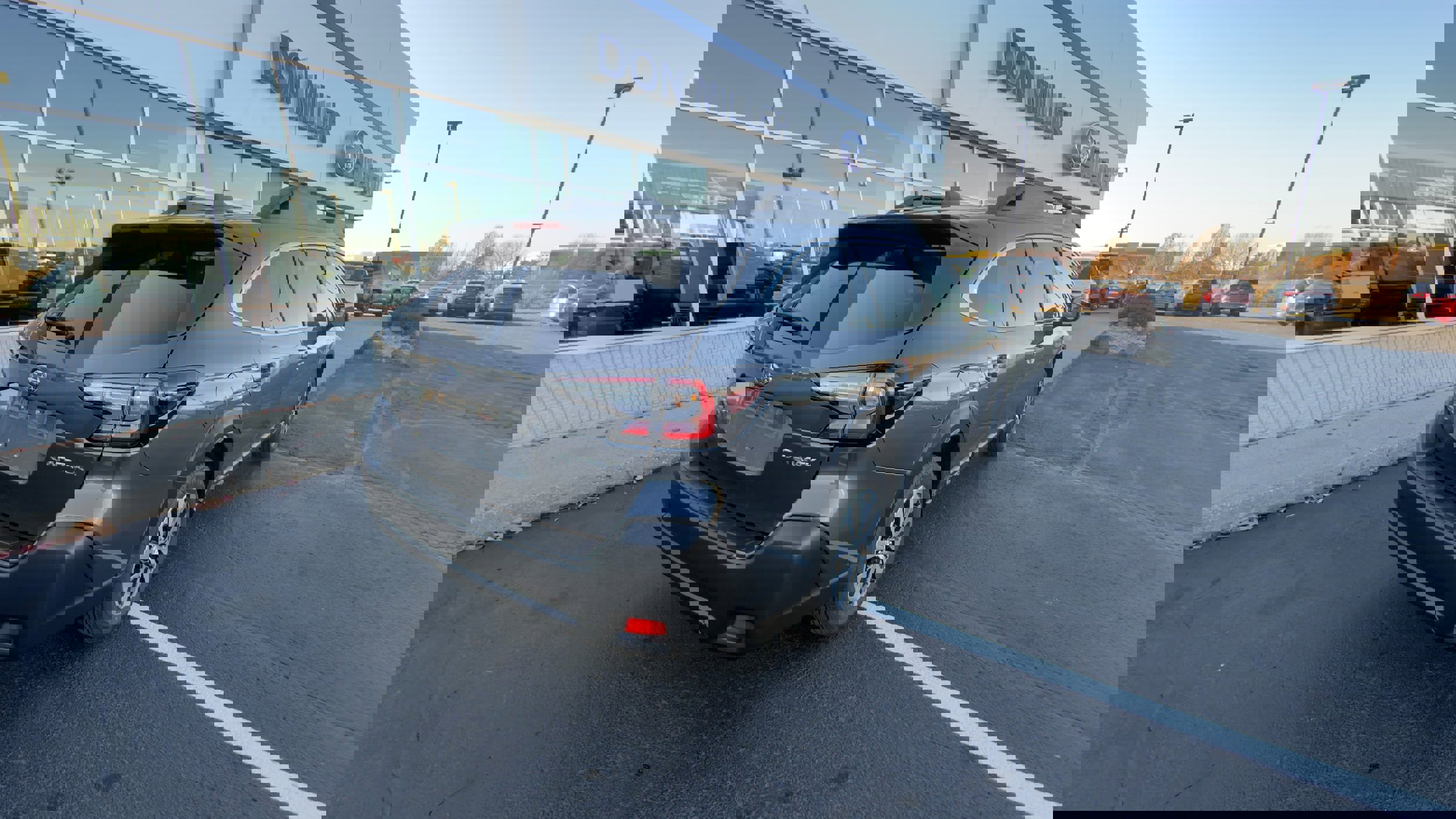 Certified 2025 Subaru Outback Premium w/ Popular Package #1A image 3