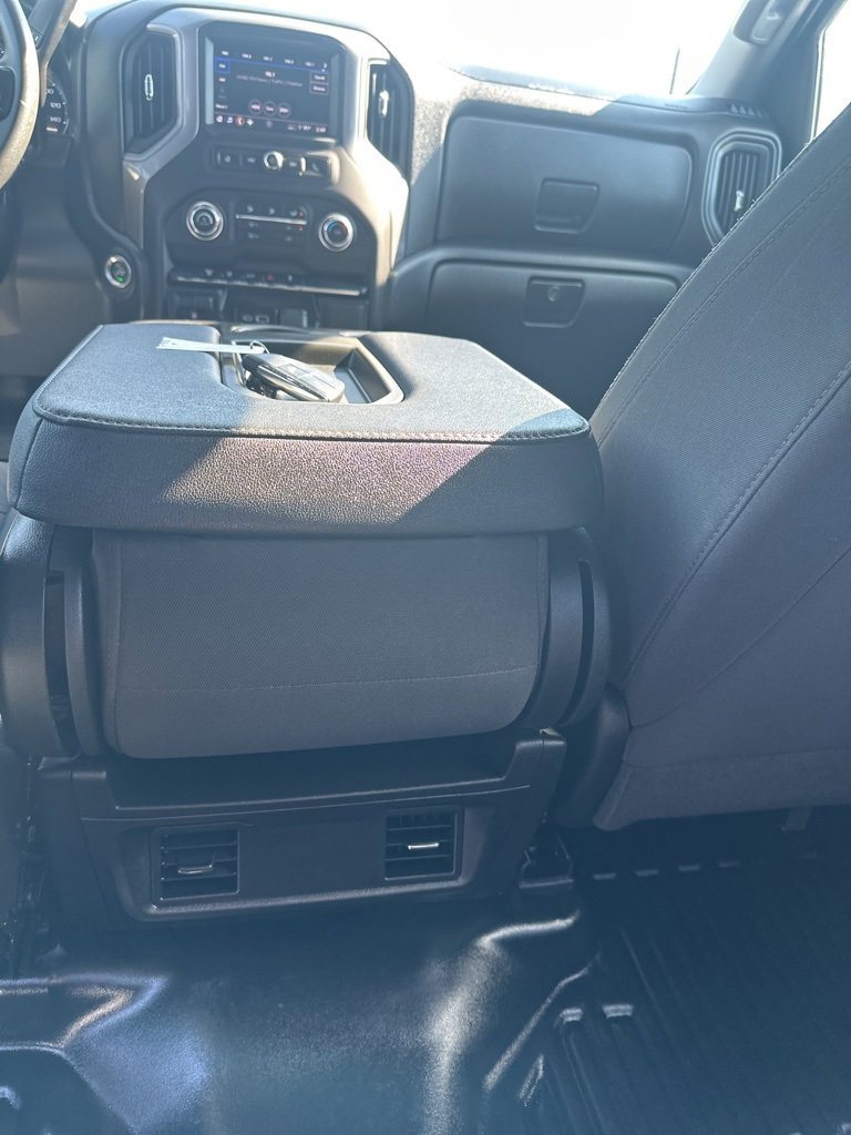 Used 2024 Chevrolet Silverado 3500 W/T image 29