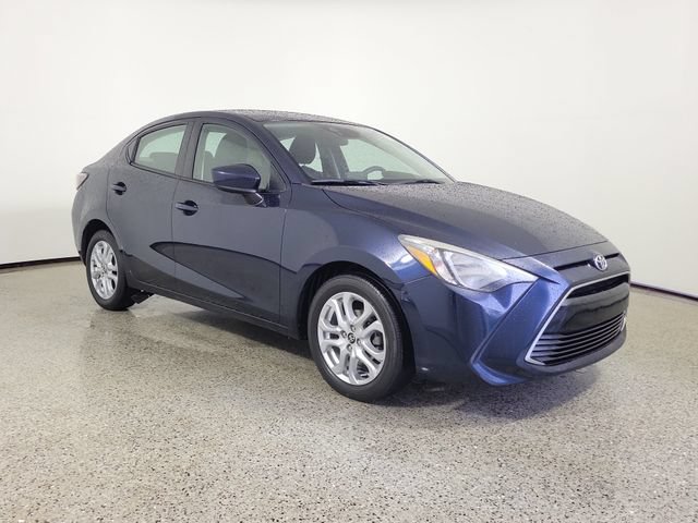 Used 2017 Toyota Yaris iA FWD image 4