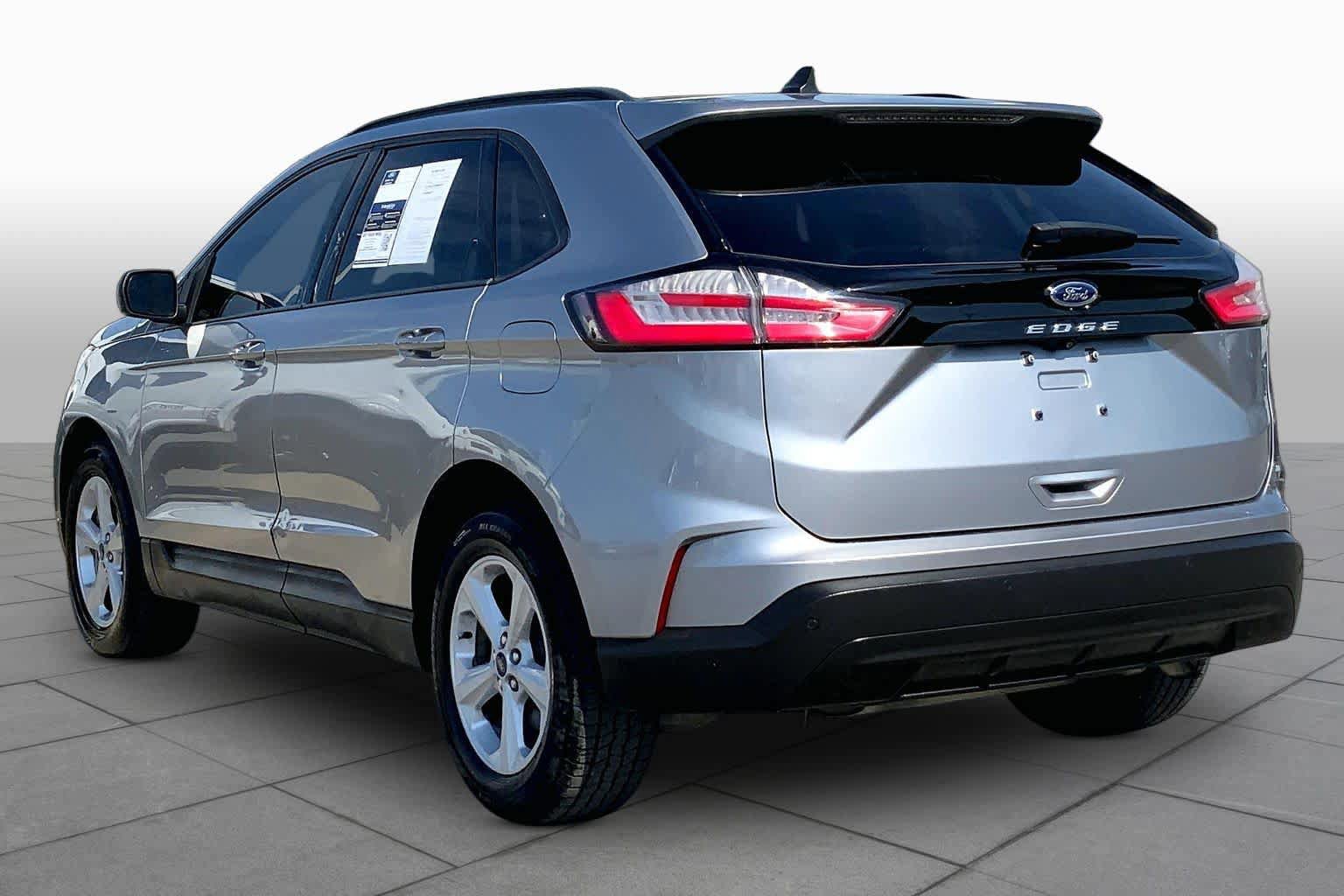 Used 2021 Ford Edge SE FWD image 11