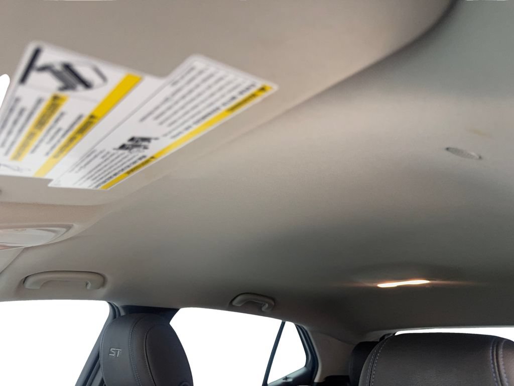 Used 2025 Buick Encore GX Sport Touring w/ Comfort Package FWD image 70
