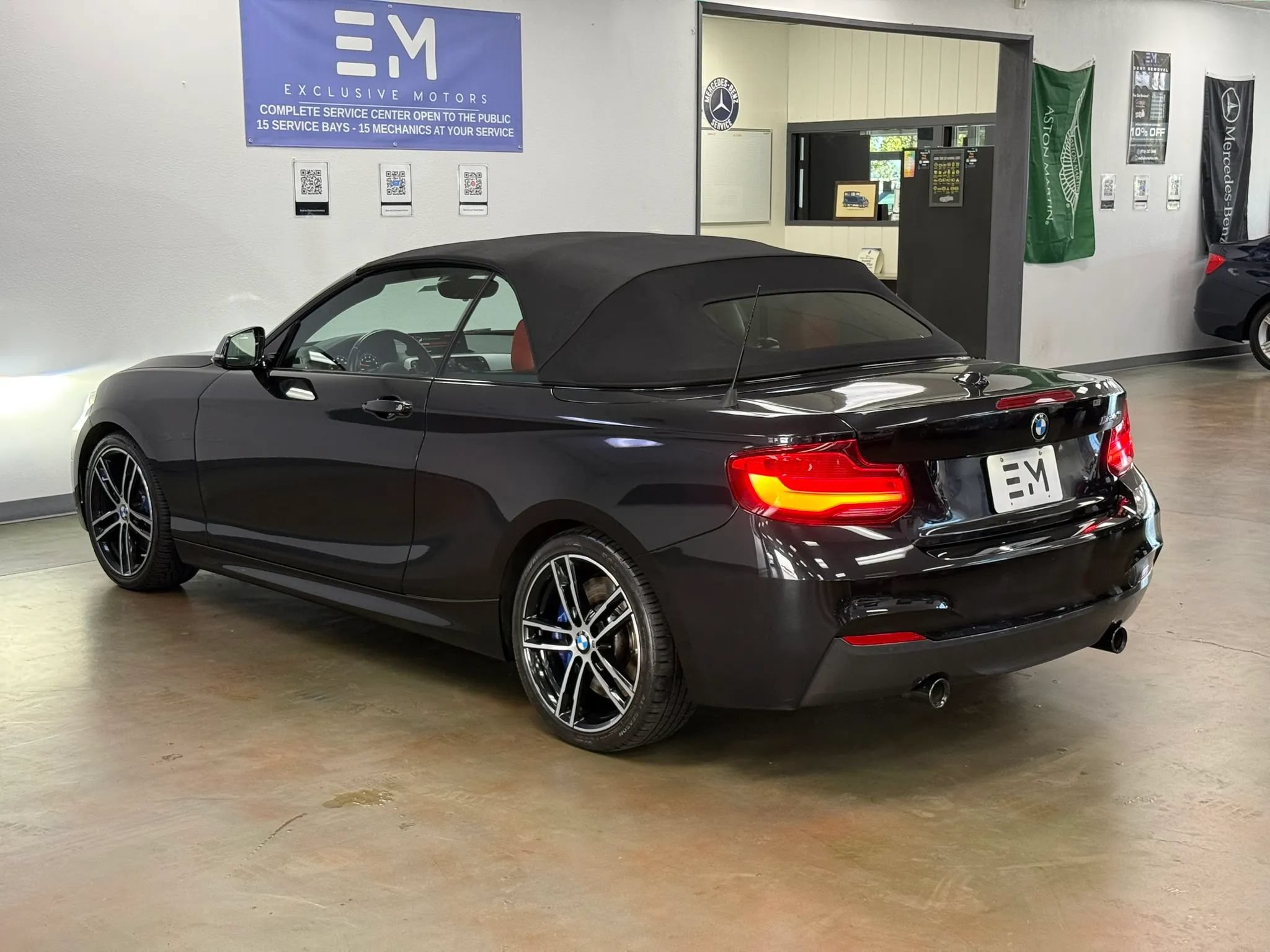 Used 2018 BMW M240i Convertible RWD image 5