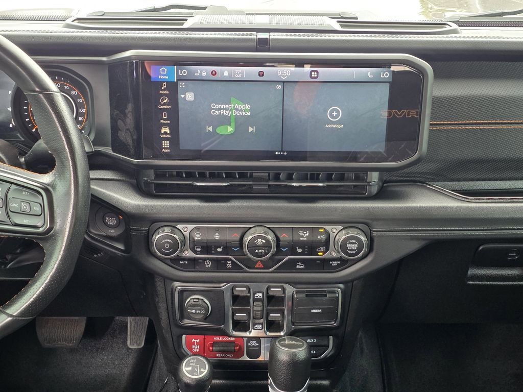 Used 2024 Jeep Gladiator Mojave w/ Convenience Group image 23