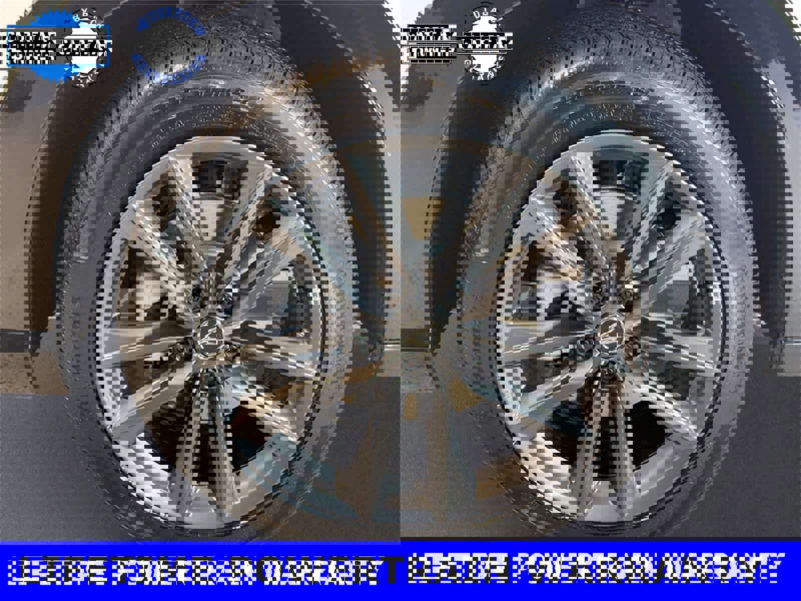 Used 2025 Acura ADX A-Spec image 13