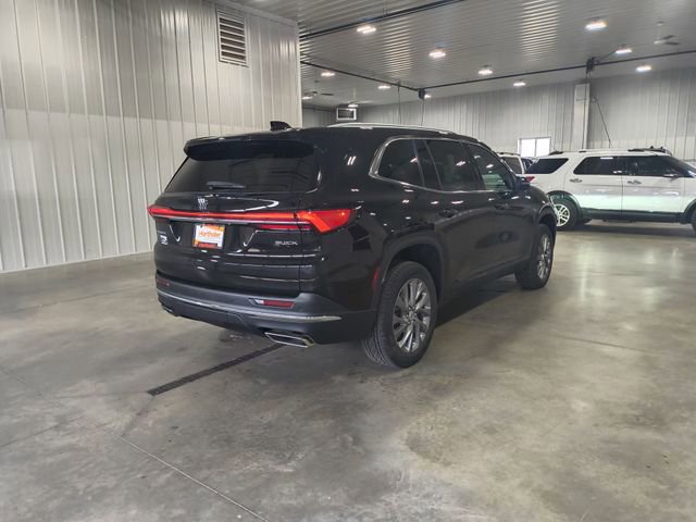 Used 2025 Buick Enclave Preferred AWD/4WD image 8