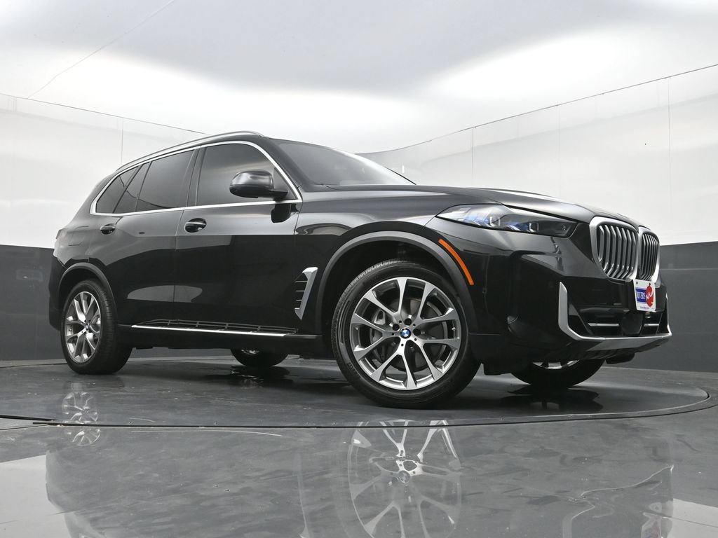 Used 2025 BMW X5 xDrive40i w/ Climate Comfort Package AWD/4WD image 28