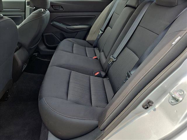 Used 2024 Nissan Altima 2.5 SV image 18