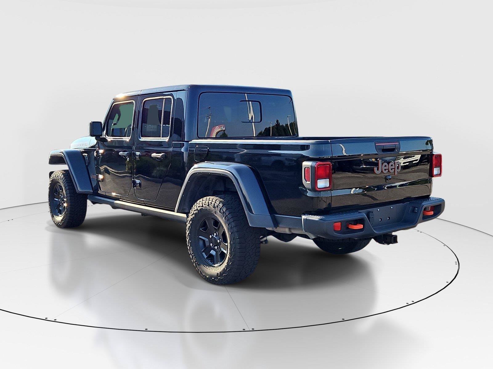 Used 2023 Jeep Gladiator Mojave w/ Trailer Tow Package AWD/4WD image 3