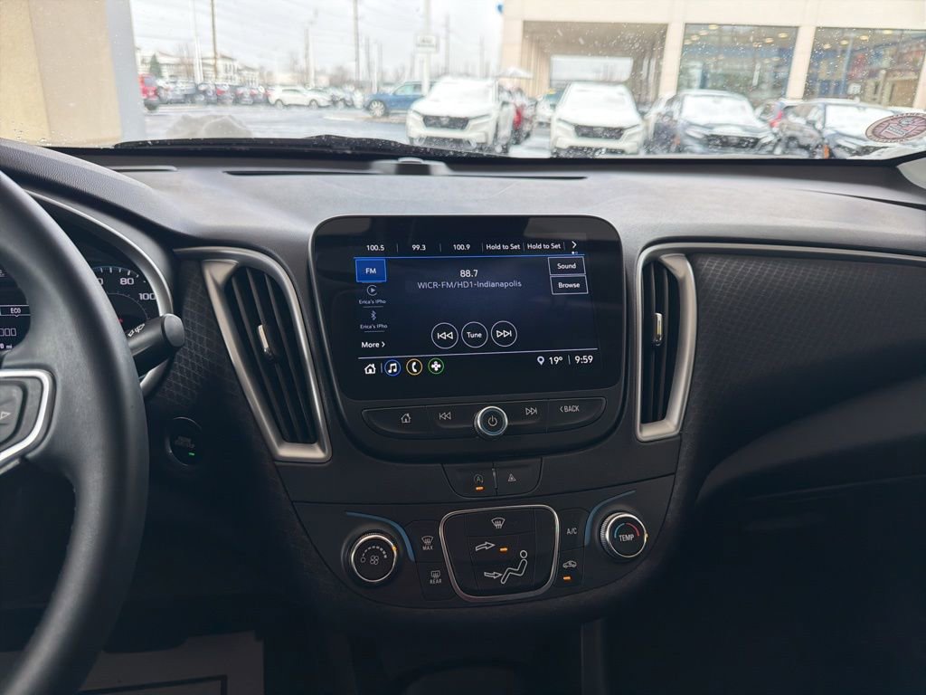 Used 2024 Chevrolet Malibu RS w/ LPO, Floor Liner Package image 14